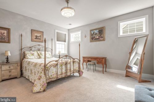 412 Constitution Dr, Ephrata PA  17522 exterior
