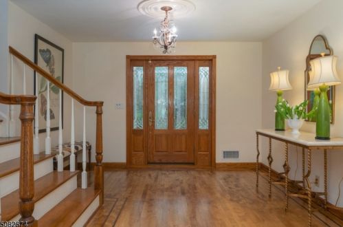 20 Woodmont Rd, Montclair, NJ 07043-2500