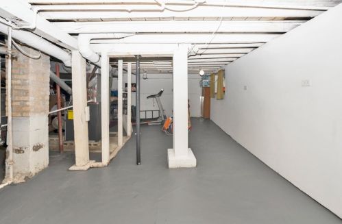 3827 East Ave, Forest View IL  60402-4037 exterior