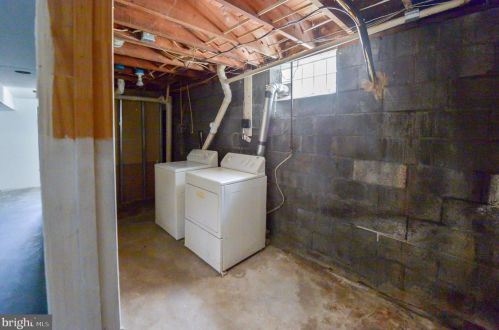 6024 Pleasant Ave, Camden NJ 08110-3537 exterior