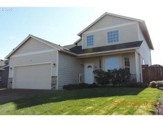 1247 Margaret St, Monmouth, OR 97361-1257