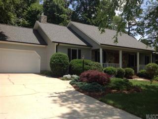 1826 Plaza Dr, Hickory, NC 28602-8272