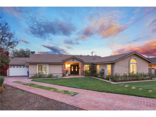 252 Aster St, Upland, CA 91786-2315