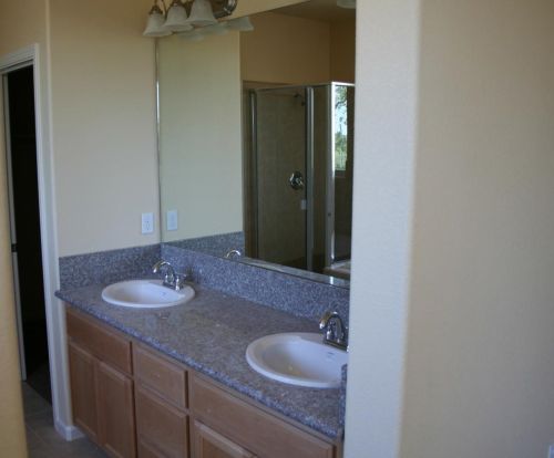 732 Loomis Cir, Folsom, CA 95630-6924