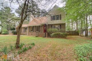 50 Lynn Cir, Newnan, GA 30263-1007