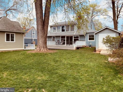 2233 Luzerne Ave, Silver Spring MD 20910-2135 exterior