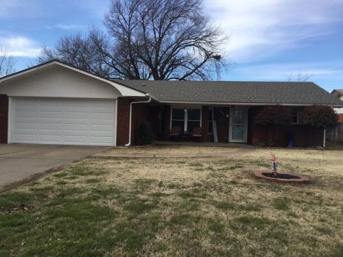 3402 Mayberry St, Enid, OK 73703-5043