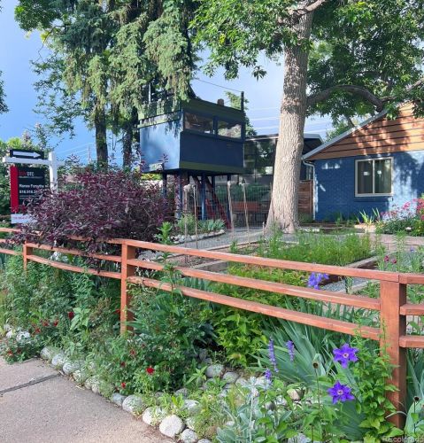 650 Poplar St, Denver, CO 80220-5542