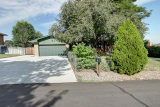 935 Webster St, Denver, CO 80226-4527