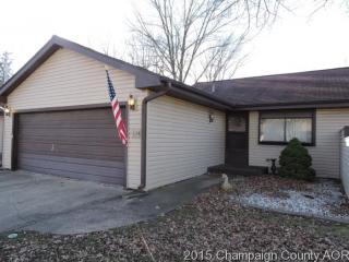 104 Spring Cir, Urbana, IL 61802-7568