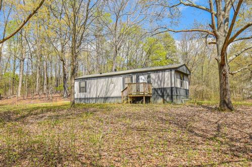 2716 Holders Siding Rd, Jefferson, GA 30549-2544