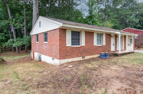 4276 Sheppard Dr, Conley, GA 30288-2033