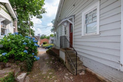 317 Home Park Ave, Atlanta GA  30318-5309 exterior