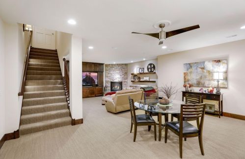 2165 Charlton Rd, Saint Paul MN  55118-4738 exterior