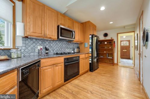 7308 Cedar Ave, Silver Spring MD 20912-4246 exterior