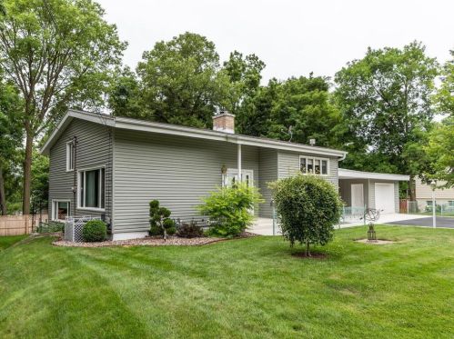 517 Park St, Cummingsville, MN 55923-1345