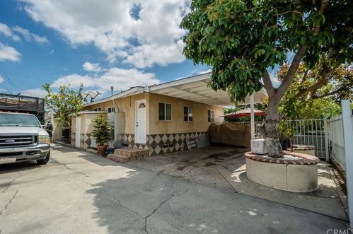 205 Kemp Ave, Compton, CA 90220-1860