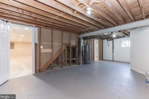 12605 Kuhl Rd, Silver Spring MD 20902-1444 exterior