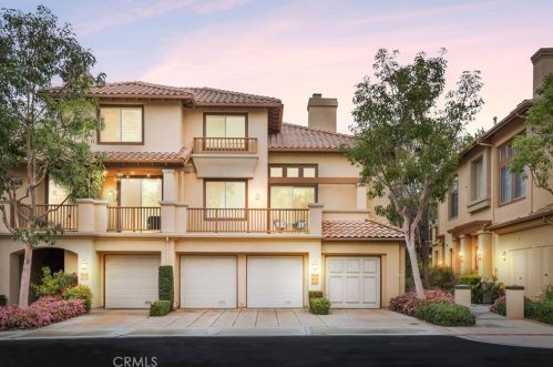 2715 Dunstan Dr, Tustin, CA 92782-1336