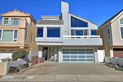 3368 Ocean Dr, Oxnard, CA 93035-4342