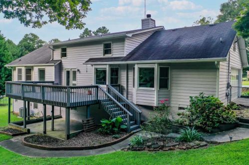 240 Moseley Crossing Dr, Stockbridge, GA 30281-6507
