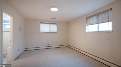 355 Scott Dr, Silver Spring MD 20904-1066 exterior