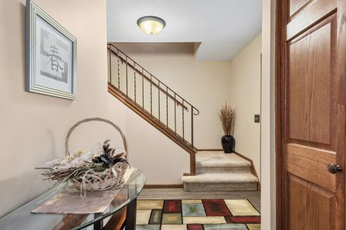 10401 Utah Rd, Minneapolis, MN 55438-2015