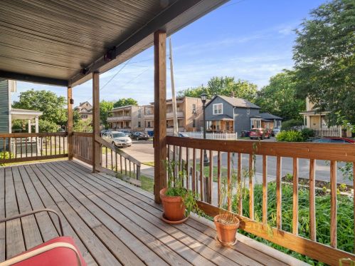 226 Grotto St, Saint Paul MN  55105-3508 exterior