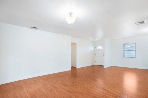 1551 Beacon Ave, Anaheim CA  92802-1313 exterior
