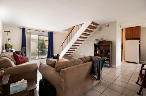 2716 Casey St, San Diego, CA 92139-3322