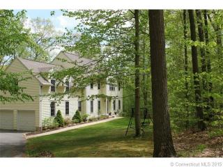 11 Trevor Ln, Durham, CT 06422-1917