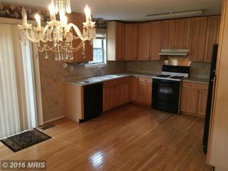 15730 Ambiance Dr, Gaithersburg MD  20878-2363 exterior