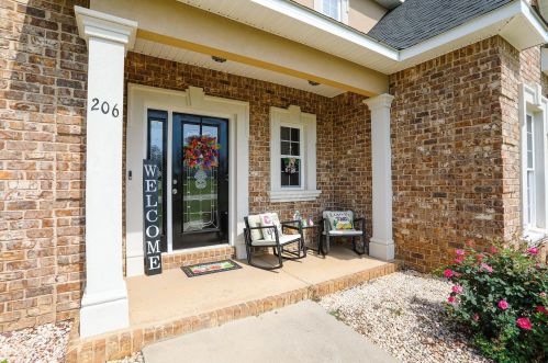 206 Highland Park Dr, Bonaire, GA 31005-4187