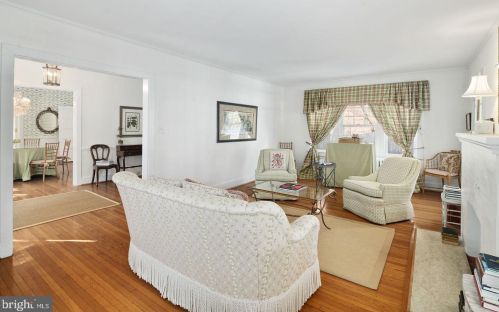 210 Jefferson Ave, Haddonfield NJ 08033-3410 exterior