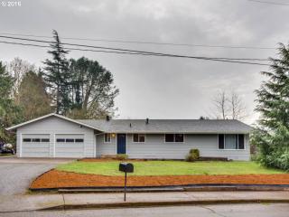 1062 Wilson St, Woodburn, OR 97071-5923