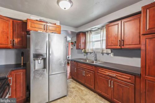 57 Taylor Ave, Trenton NJ  08610-3001 exterior