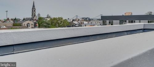 1316 Franklin St, Philadelphia PA  19122-4326 exterior