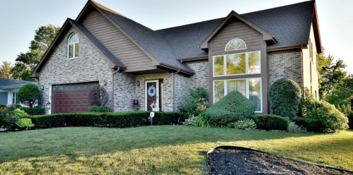 740 John St, Bensenville, IL 60106-3270