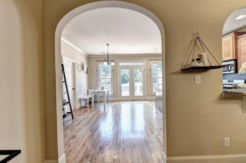 831 Mountain View Ter, Marietta GA  30064-2089 exterior