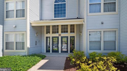 116 Rainier Ct, Princeton NJ  08540-7095 exterior