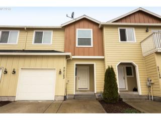52153 Cabbage Ln, Scappoose, OR 97056-3645