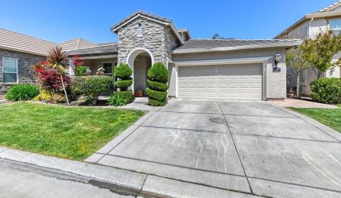 4801 Coppola Cir, Elk Grove, CA 95757-4621