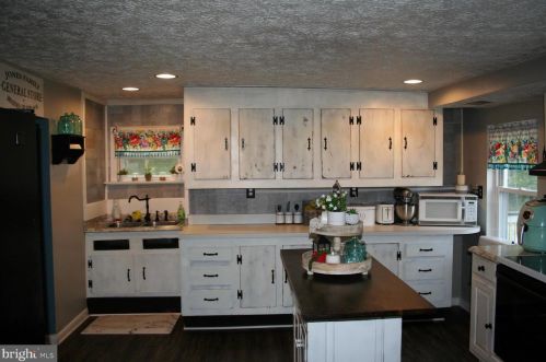 3040 Dublin Rd, Street MD 21154-1811 exterior