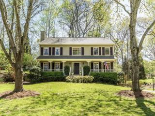 2345 Milstead Cir, Marietta, GA 30066-5789