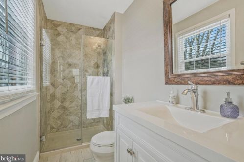 7619 Highland St, Springfield VA  22150-3934 exterior