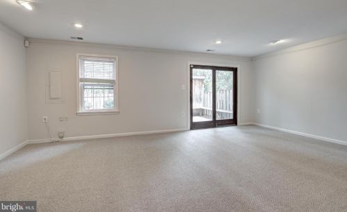 5601 Castlebury Ct, Springfield VA  22015-1883 exterior