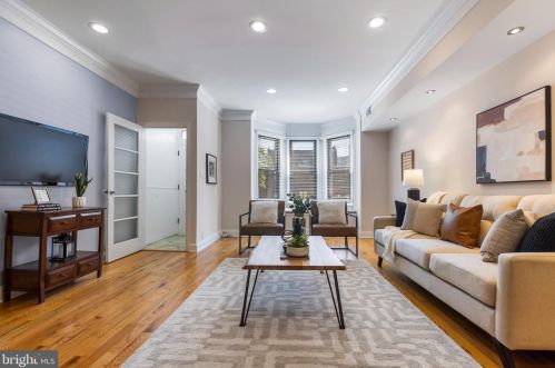 1914 12 St, Philadelphia PA 19148-2210 exterior