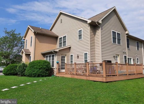 57 Perseverance Ln, Ephrata, PA 17522-9159