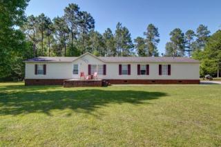 245 Midland Dr, Pineora, GA 31312-4955