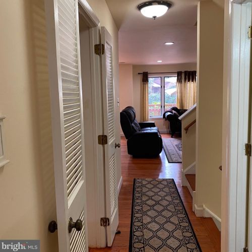 23 Sayre Dr, Princeton NJ  08540-5805 exterior